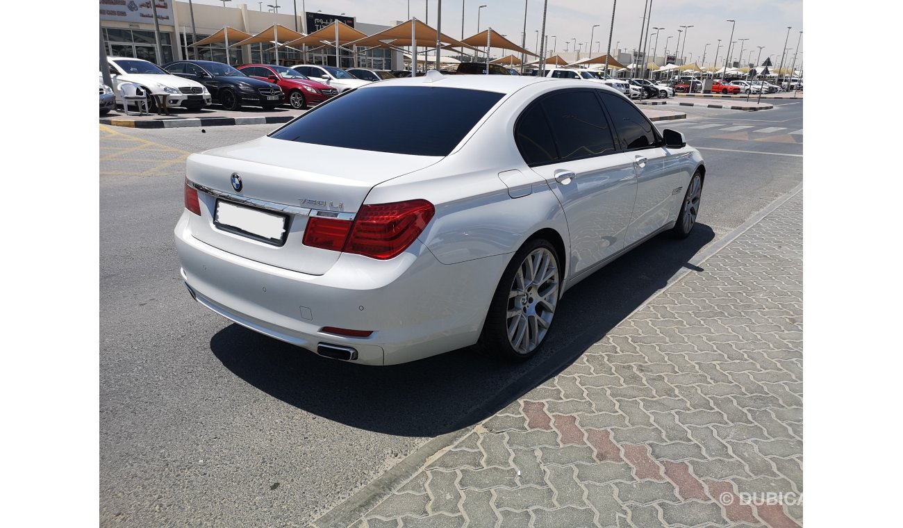 بي أم دبليو 750 بي ام دبليو 750 LI  خليجي موديل 2012 VIP بحالة ممتازة