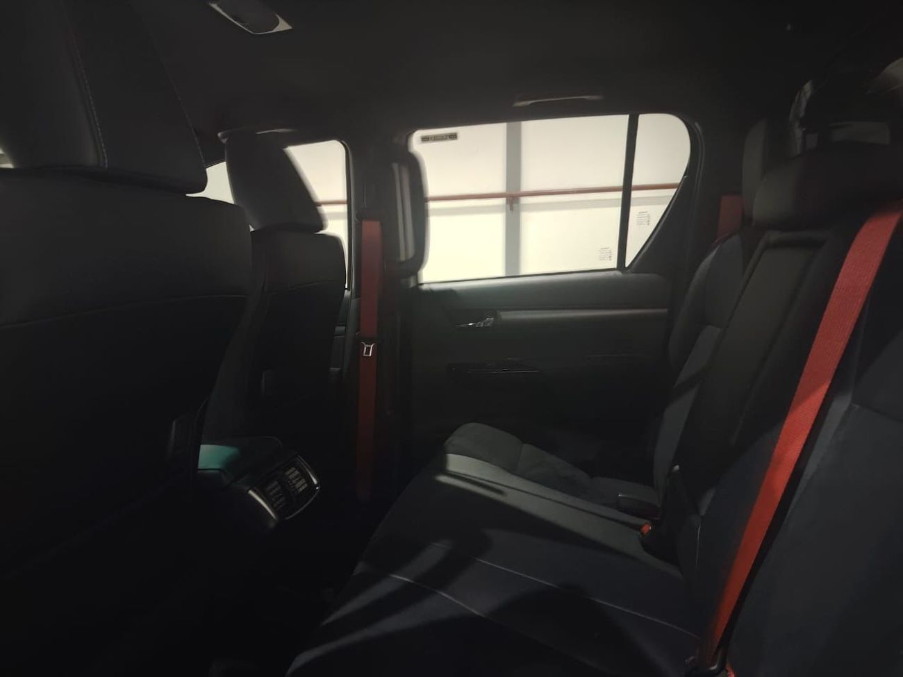 تويوتا هيلوكس GR Sport 2.8L