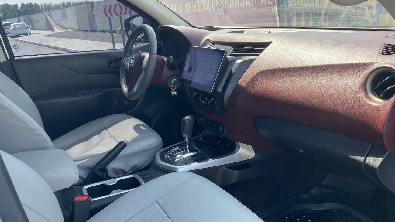 Nissan Navara G 2.5L 4WD A/T