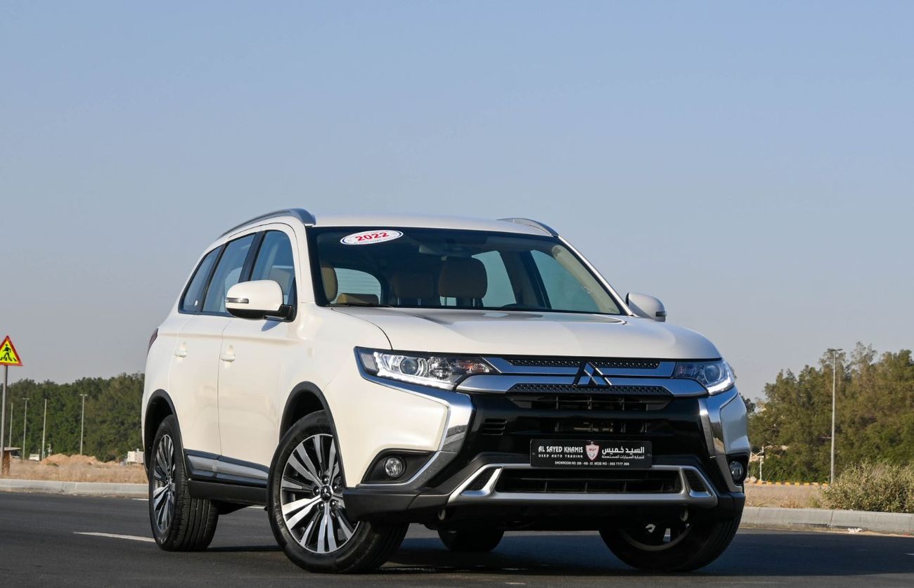 Mitsubishi Outlander MITSUBISHI OUTLANDER 2022 GCC  _ GLX 4X4 _ IN EXCELLENT CONDITION