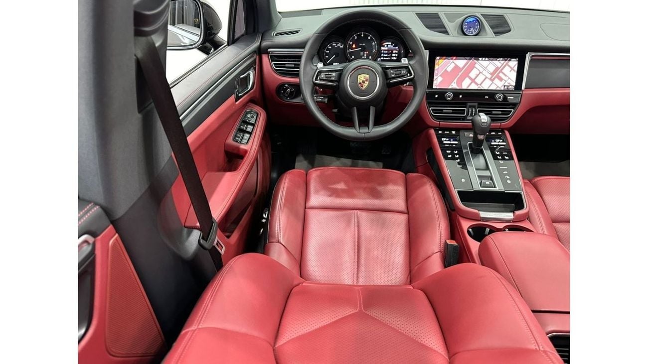 Porsche Macan 2024 Porsche Macan, OCT-2025 Porsche Warranty, Full Agency Service History,GCC