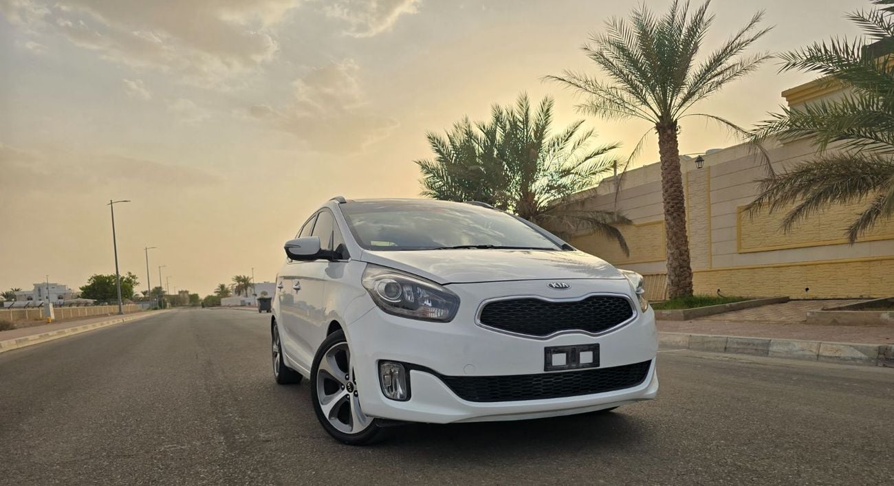 Kia Carens EX Deluxe 2.0L