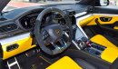 Lamborghini Urus *Carbon Package*Style Package* Premium Soundsystem*Yellow Callipers*Rare TV -