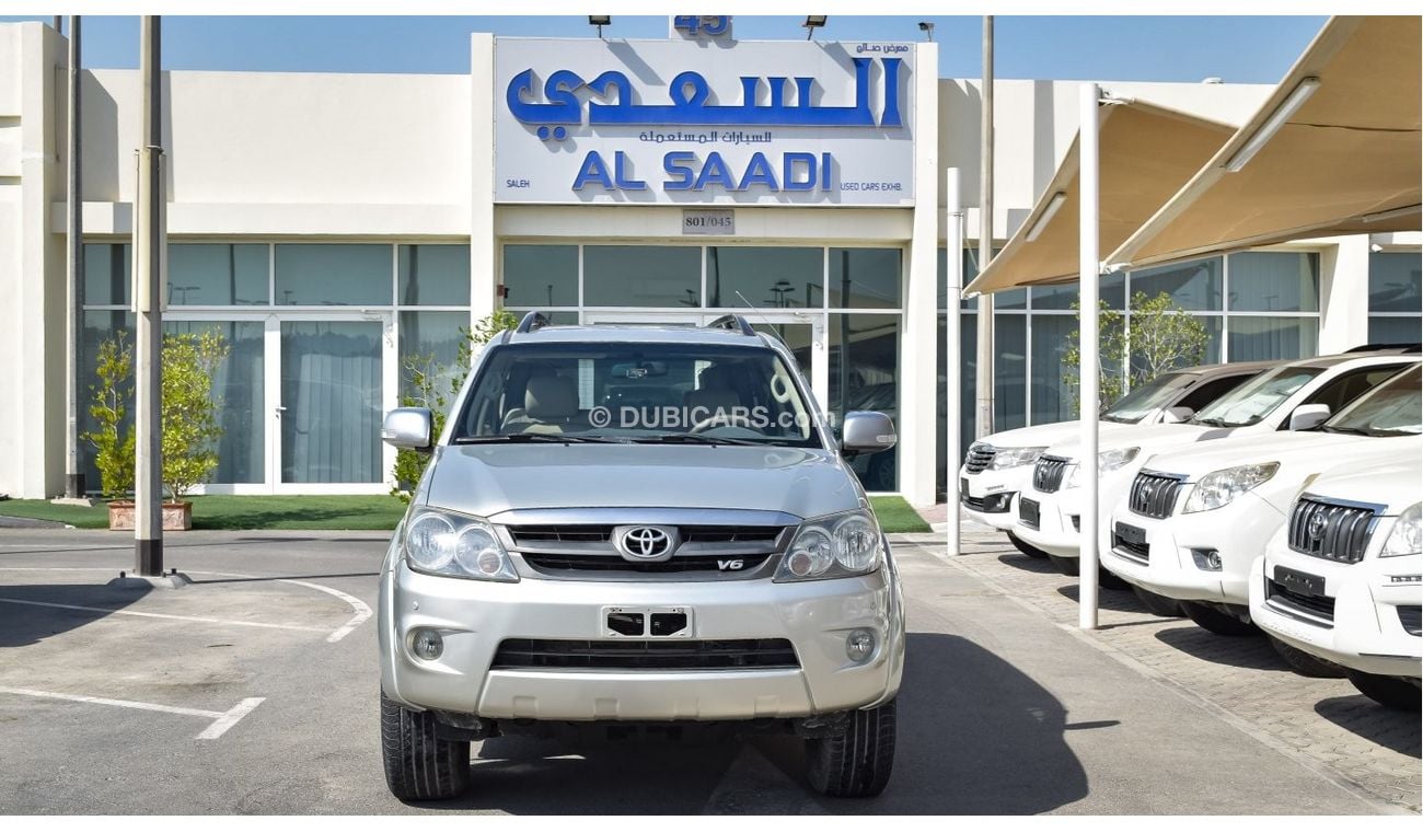 Toyota Fortuner SR5 4.0 V6