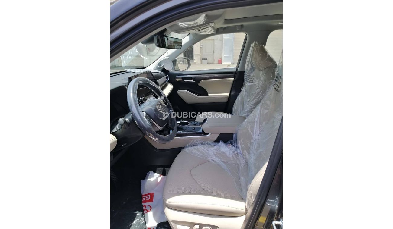 Toyota Highlander Limited 2.5L Hybrid, Full Option, 21inc Display 2023MY