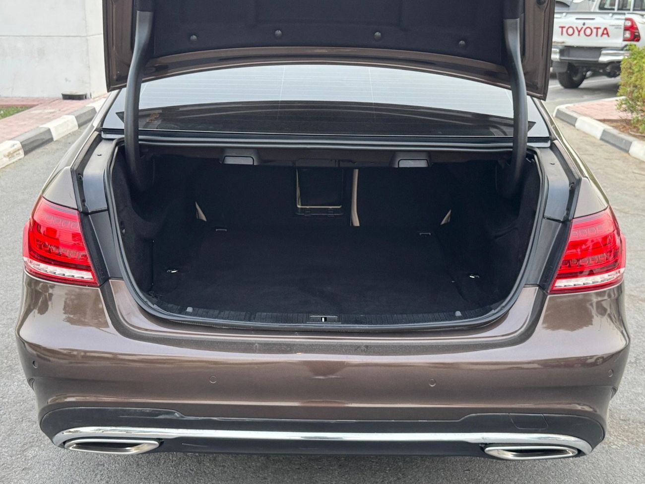 مرسيدس بنز E 400 Std 3.0L