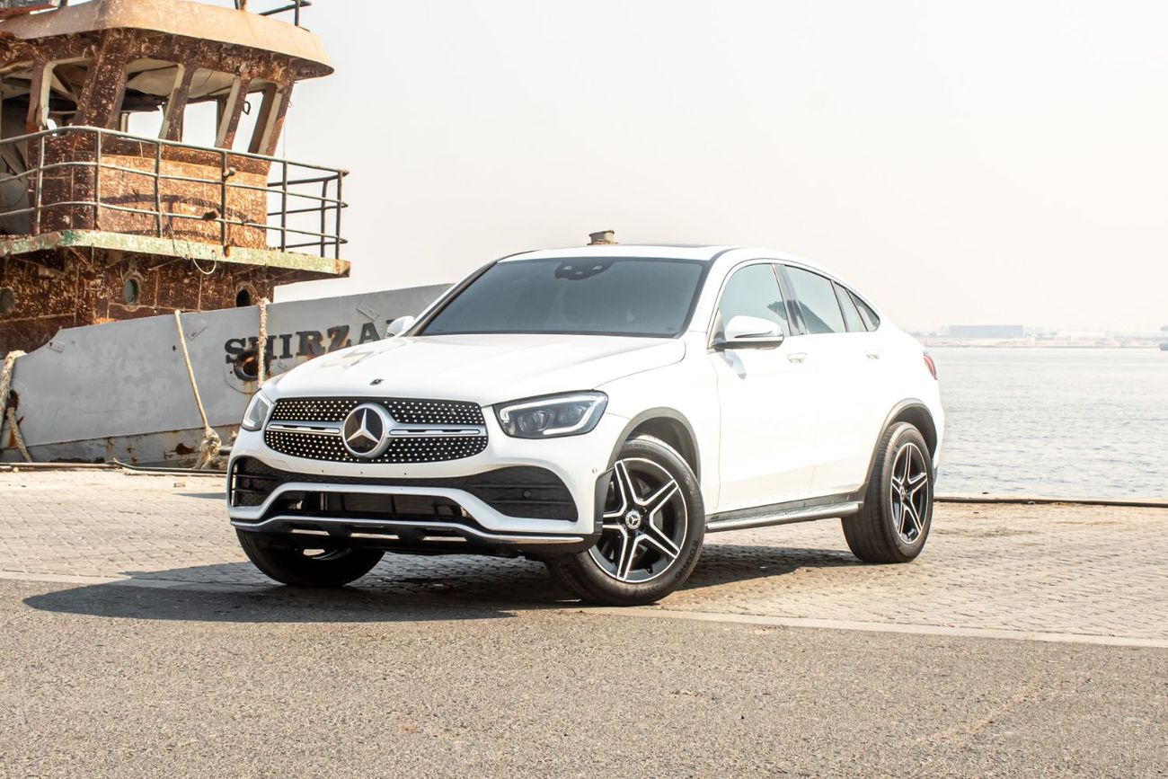 مرسيدس بنز GLC 300 4MATIC 2.0L