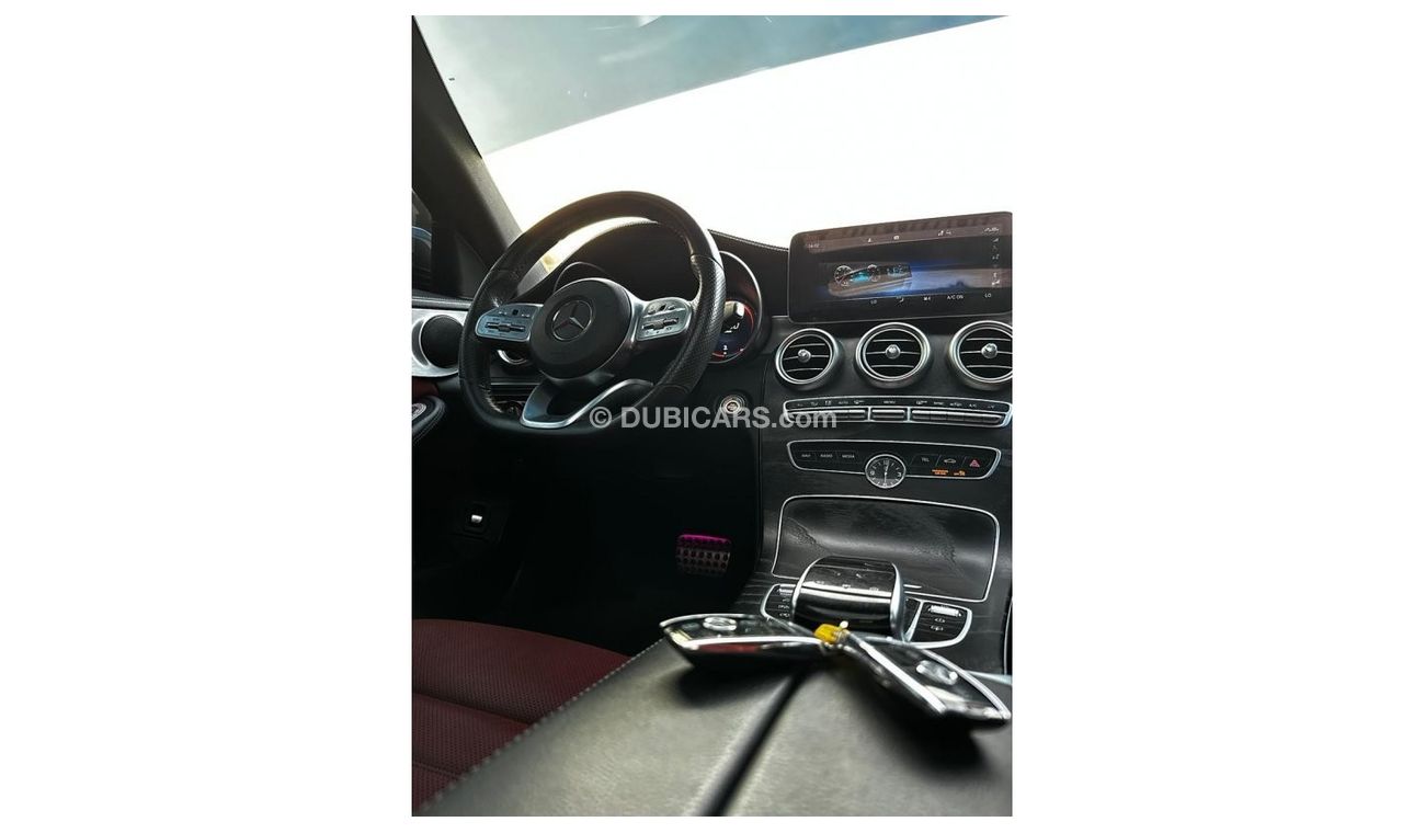 Mercedes-Benz C 200 Premium + مرسيدس سي 200 موديل : 2019 ممشي : 87.000 السعر : 127.000 مواصفات خليجية فل اوبشن بدون حواد