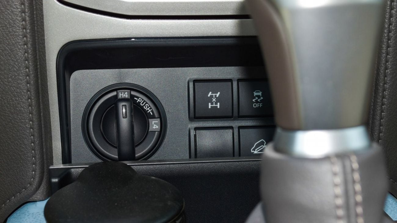 تويوتا برادو TXL V6