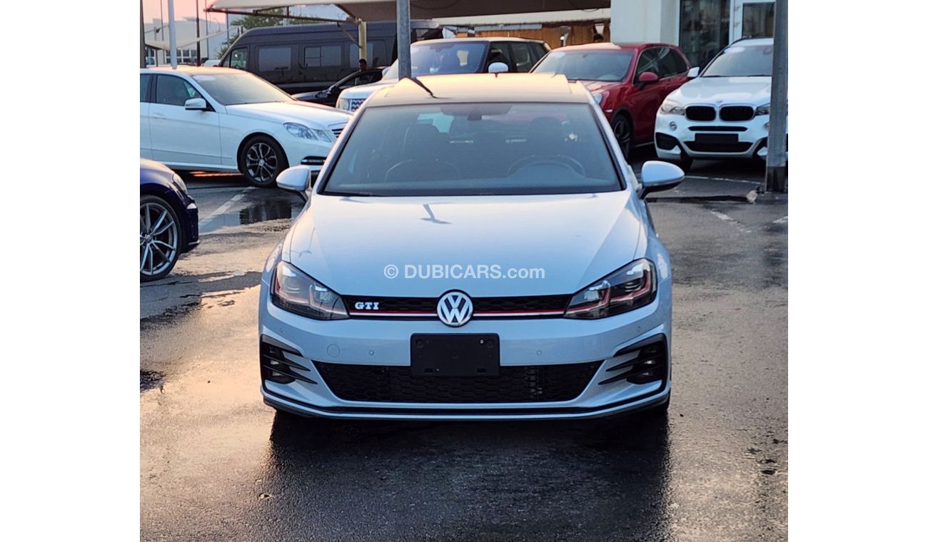 فولكس واجن جولف GTI P2