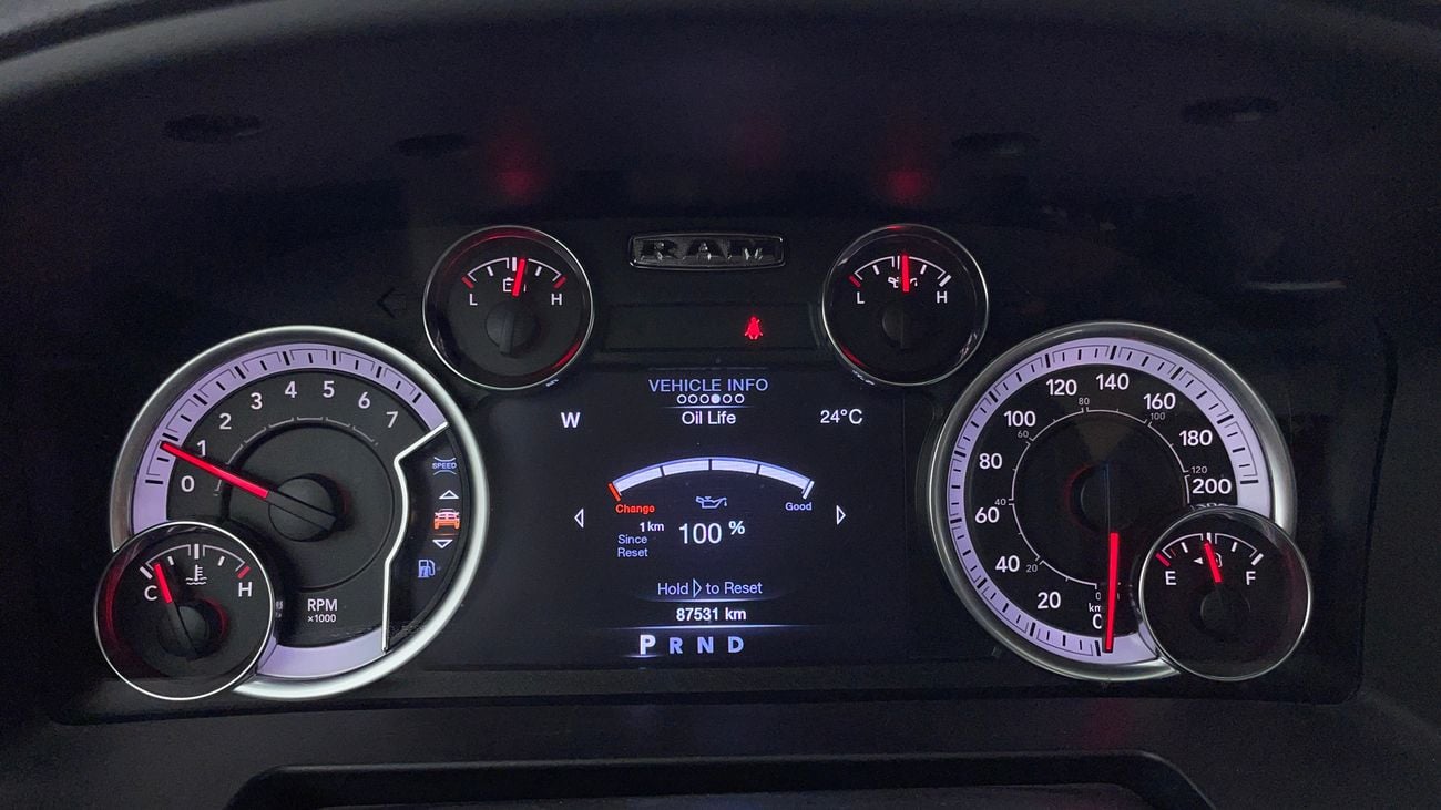 RAM 1500 Classic WARLOCK 5.7L 2022 CLASSIC WARLOCK | AED 1722/Month | 0 DP | 30 Day Return | Warranty | Servi