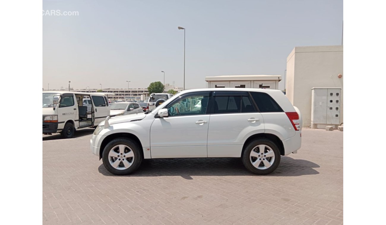 سوزوكي إيسكودو SUZUKI ESCUDO RIGHT HAND DRIVE AVAILABLE (PM1659)