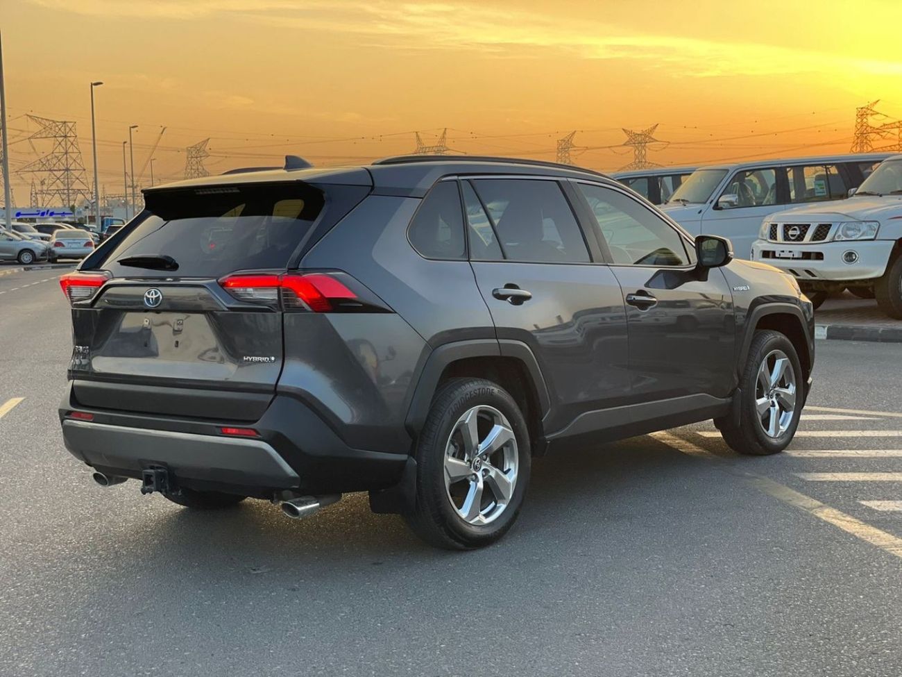 تويوتا راف ٤ 2021 Toyota RAV4 Hybrid - 2.5L V4 - Right Hand Drive - Japan Specs - 22,400 Km