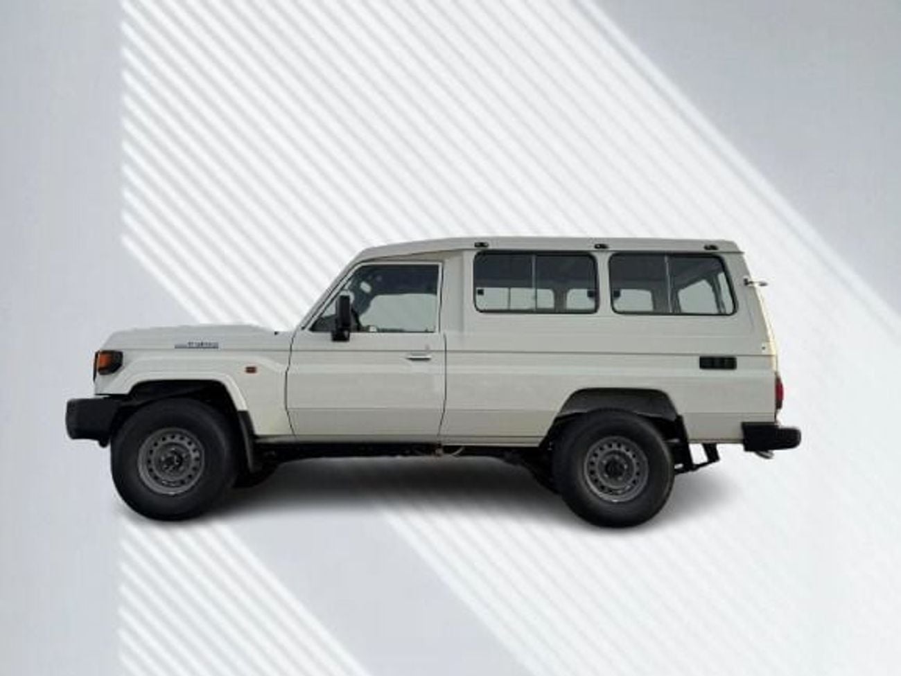 تويوتا لاند كروزر بيك أب 70 4.0L PETROL V6 AUTOMATIC TRANSMISSION ( FOR RE-EXPORT ONLY