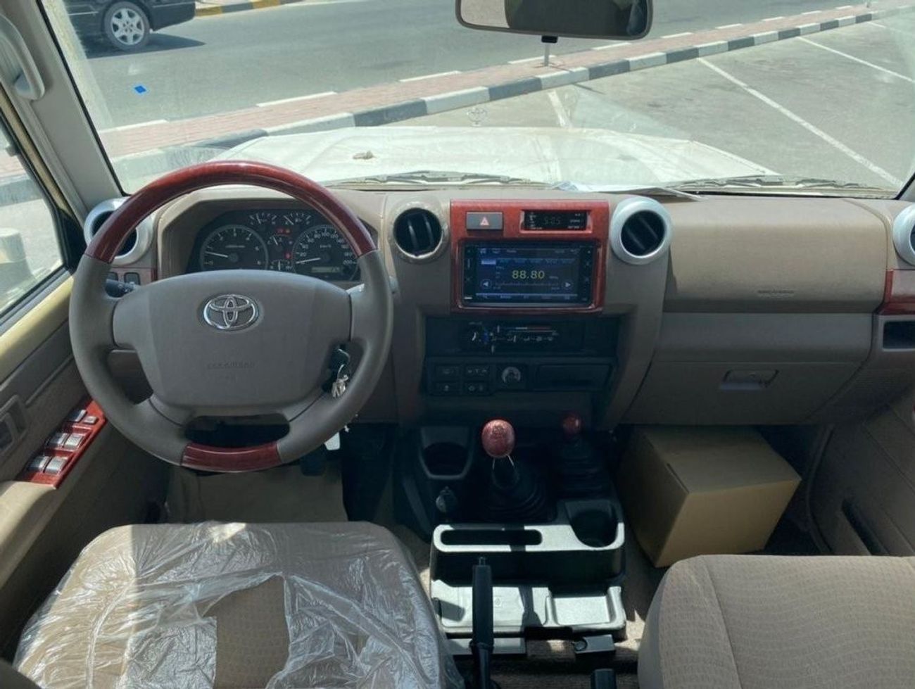 Toyota Land Cruiser 70