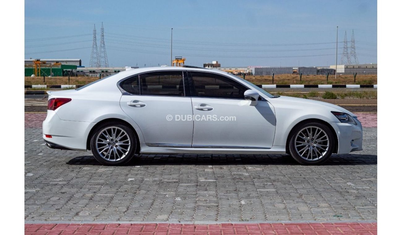 لكزس GS 350 لكزس جي إس 350  موديل : 2014 الممشي : 119,000 كم المطلوب 62000 درهم  مواصفات خليجيه ، فل اوبشن رقم