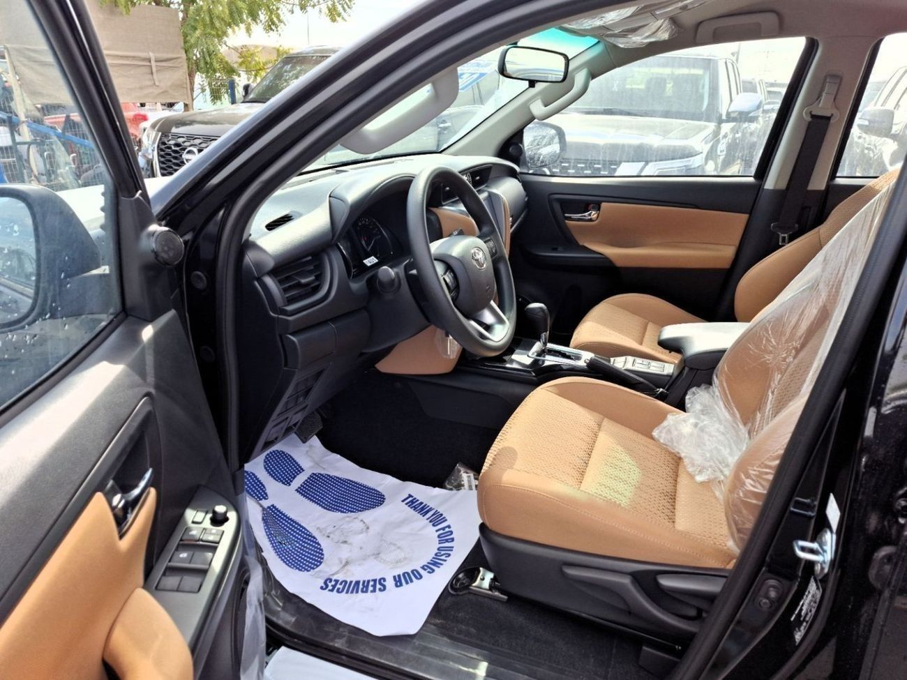 تويوتا فورتونر 2.7L EXR 2025 Black Petrol (Export Only)