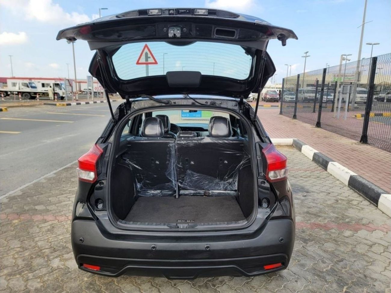 Nissan Kicks SV 1.6Cc