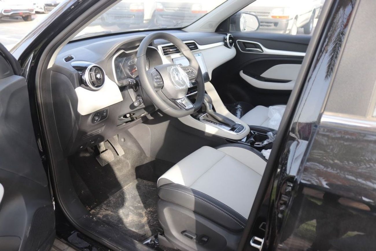 أم جي ZS 1.5L LUXURY, PUSH START, PANORAMIC ROOF, LEATHER SEAT, FULL OPTION, MODEL 2024