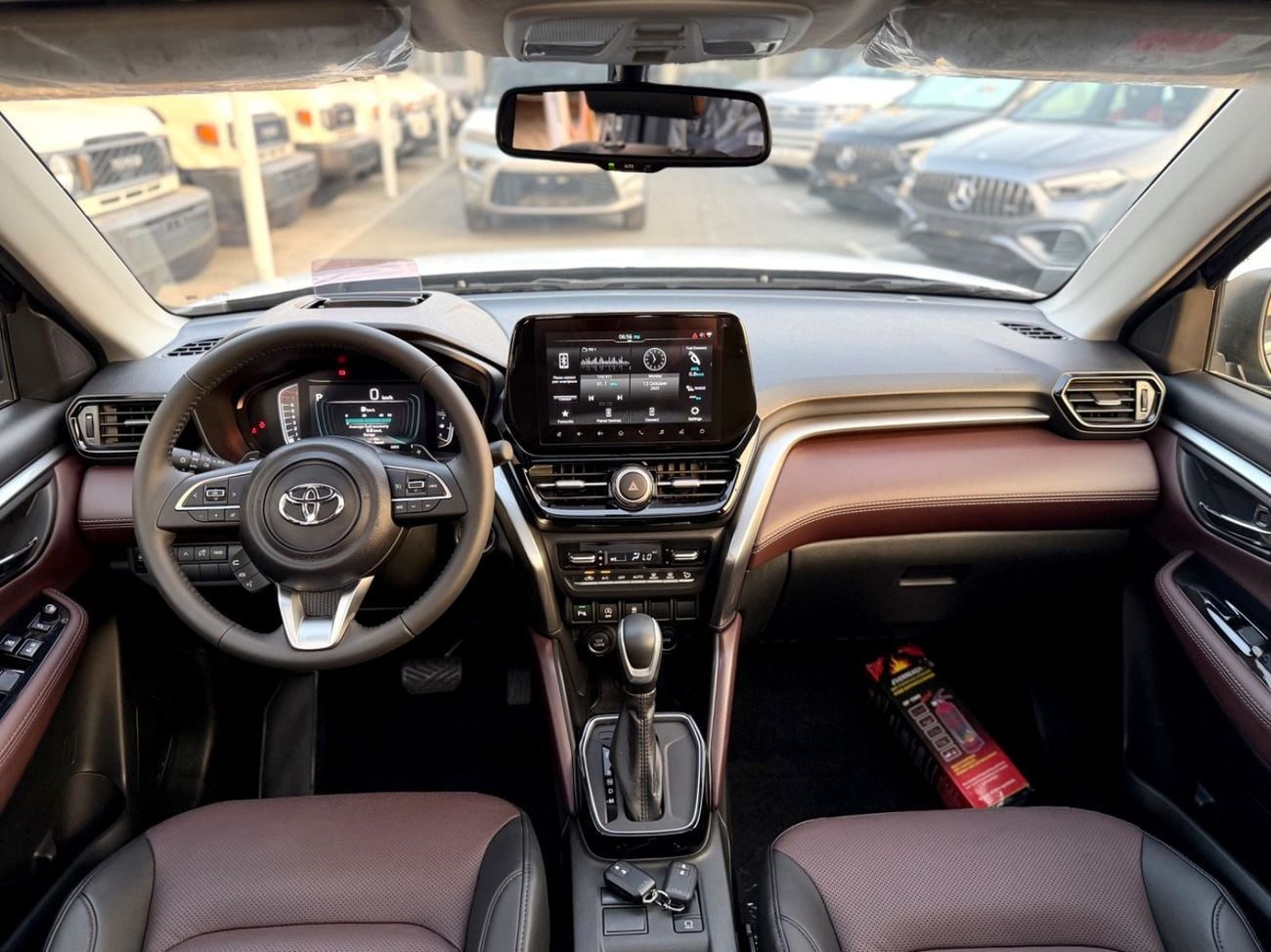 Toyota Urban Cruiser Urban GLX full option 2026