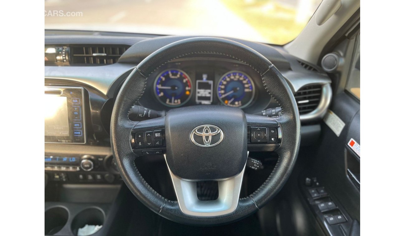 Toyota Hilux Toyota Hilux Diesel engine model 2019 full option for sale from Humera motor car very clean and good