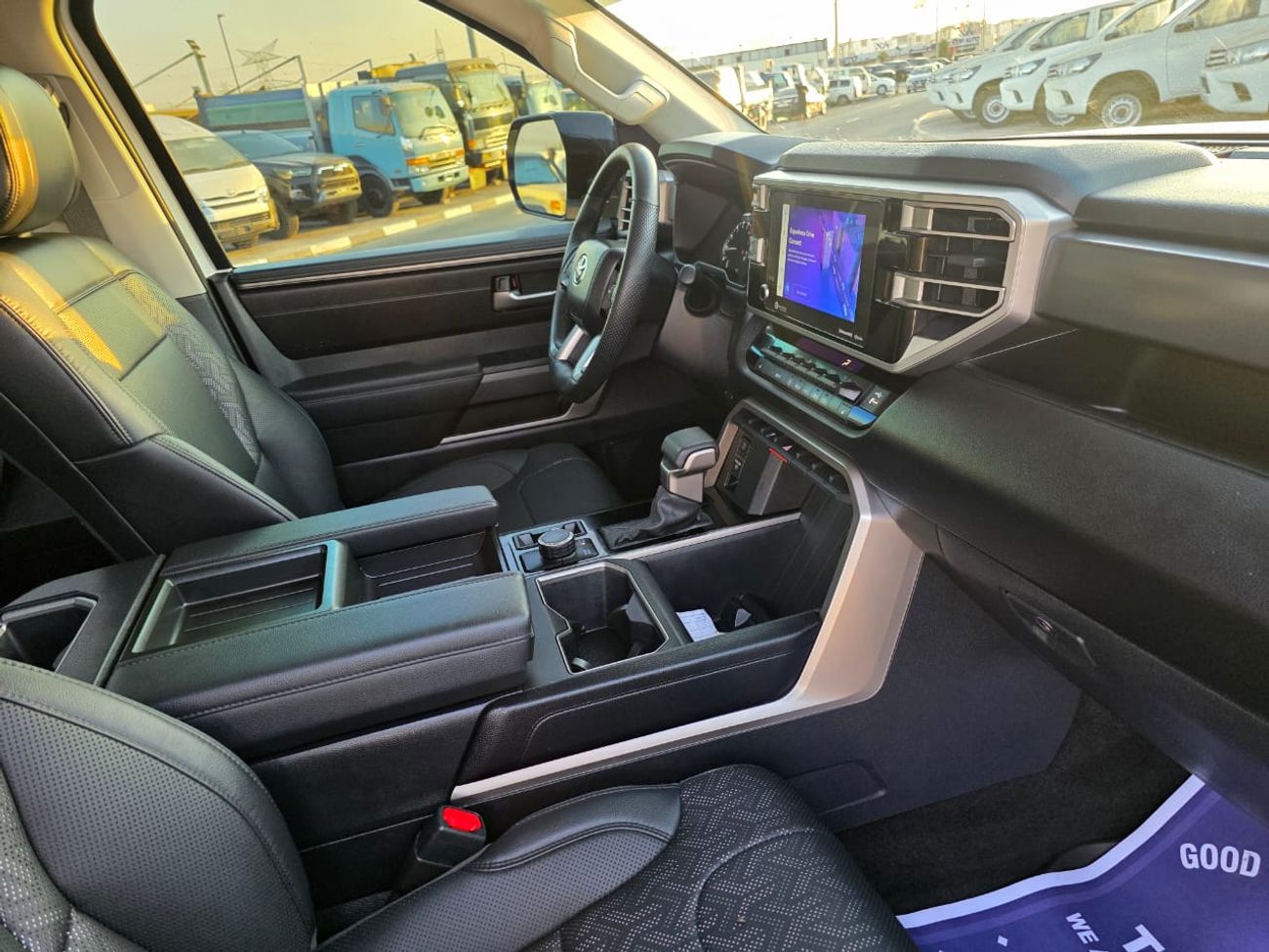 Toyota Tundra CREWMAX SR Double cabin 3.4L V6 Double cabin, perfect inside and outside