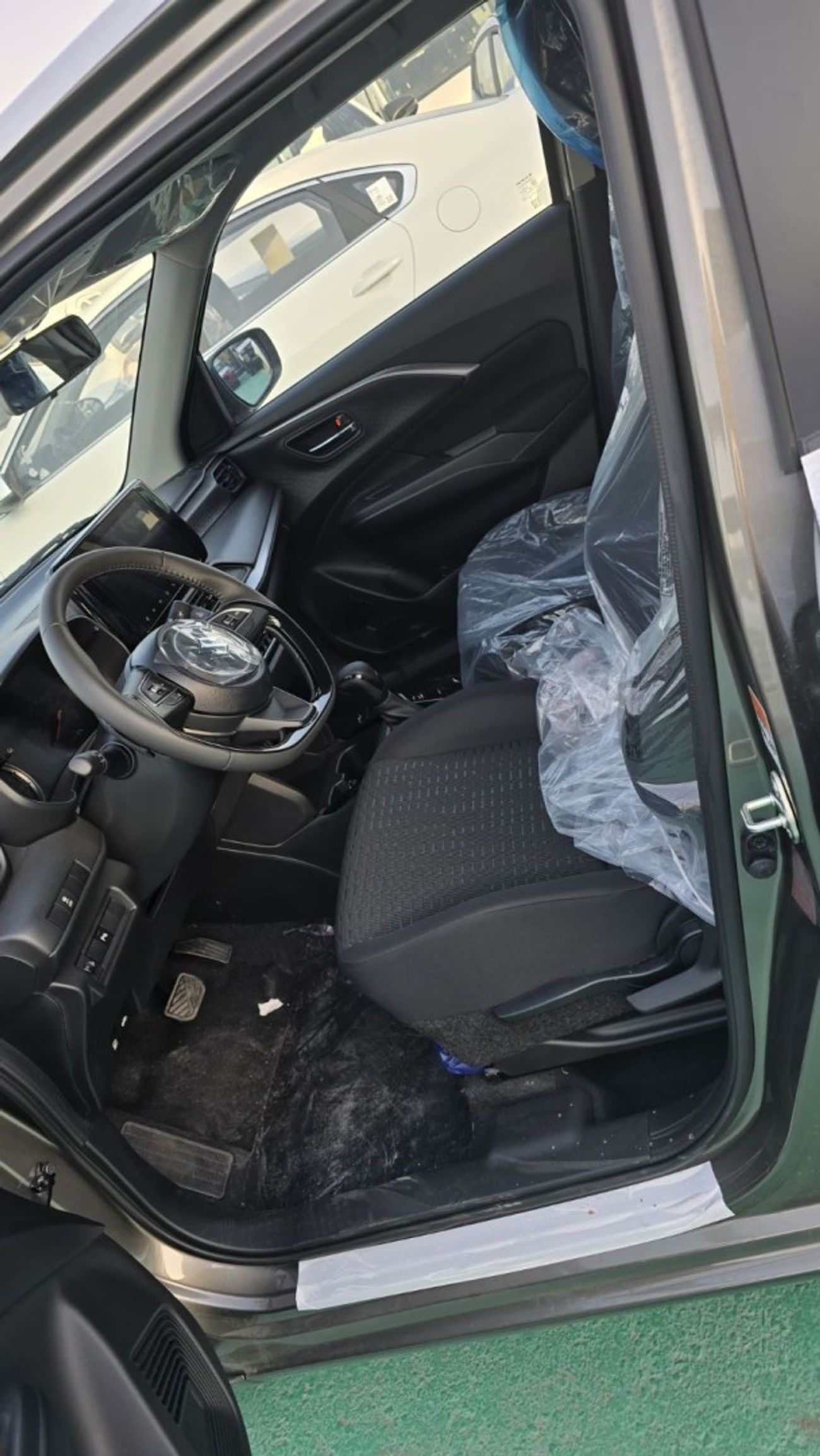 Suzuki Swift GLX 1.2L 2025