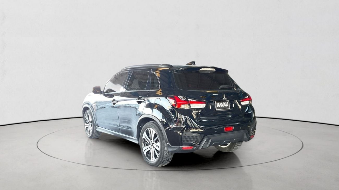 ميتسوبيشي ASX 2.0 CVT 4WD GLX LUXURY HL | شامل الضمان | 0 ﺪﻔﻋﺓ ﺃﻮﻟﻯ