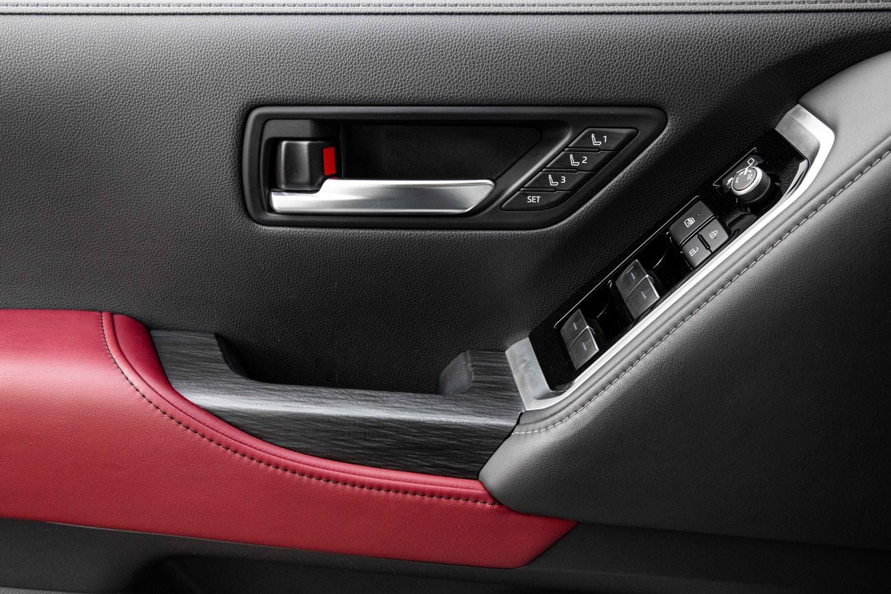 Toyota Land Cruiser Land Cruiser GR | 5,425 P.M | 0% Downpayment | Toyota Warranty!