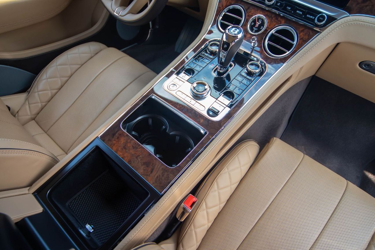 Bentley Continental GT 4.0T V8