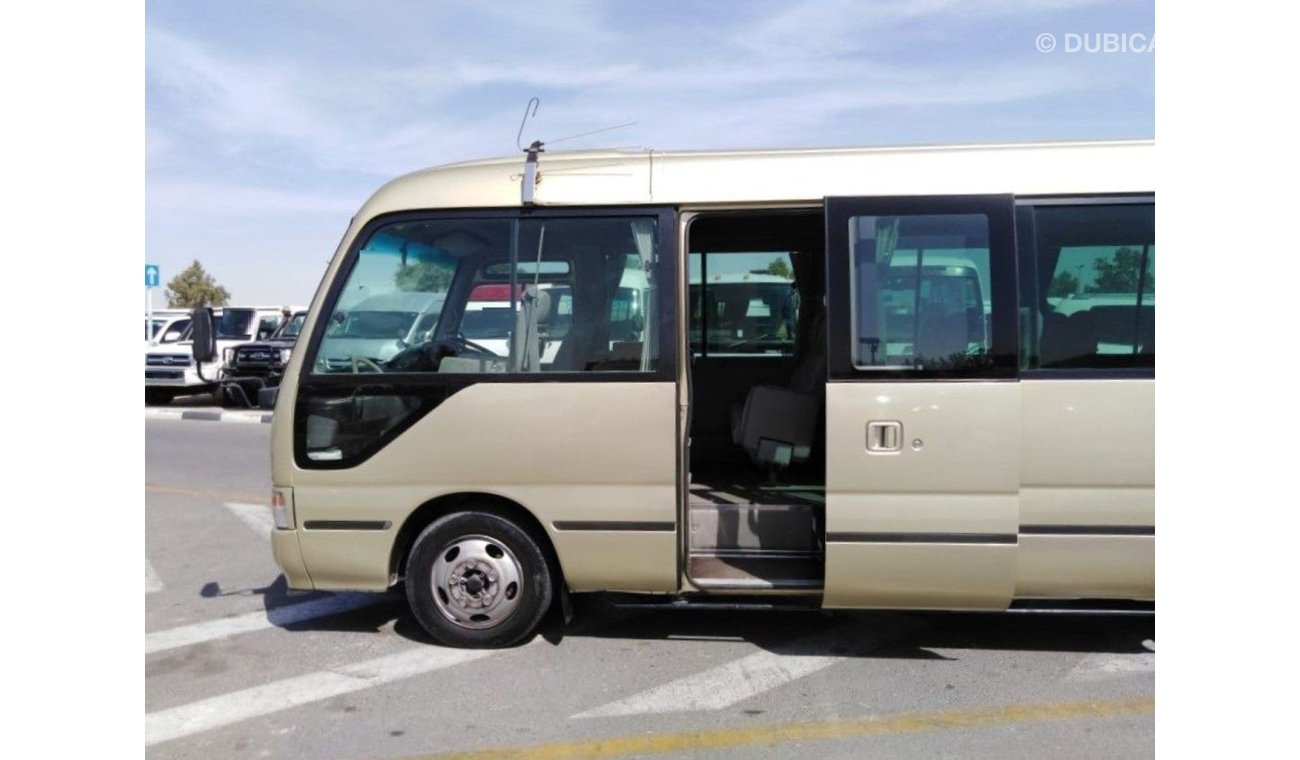 تويوتا كوستر Coaster Bus (Stock no PM 345 )