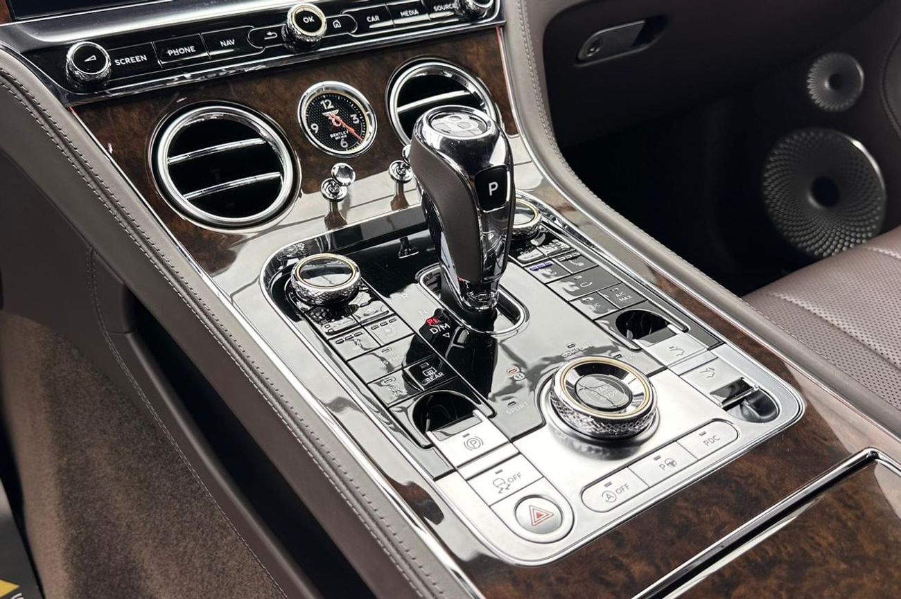 Bentley Continental GT 2019 Bentley Continental GT, Rotating Display, Mulliner Pack, Mood Lighting, Huge Spec