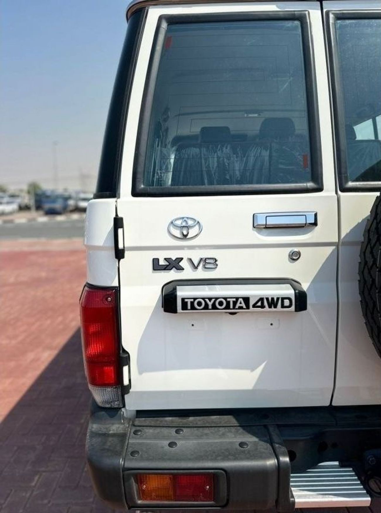 Toyota Land Cruiser 70 Toyota Land Cruiser LC76 4.5L Diesel Model 2024