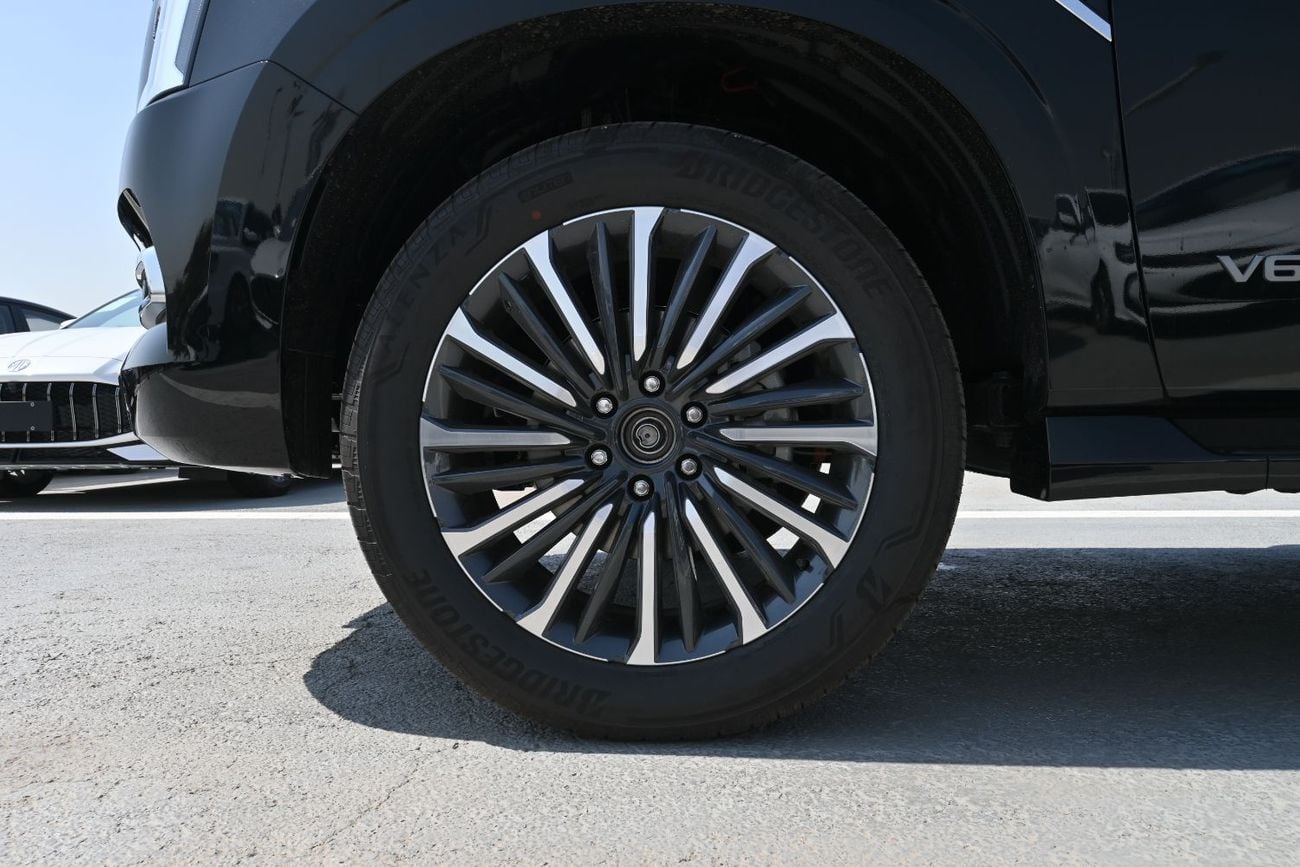 نيسان باترول NISSAN PATROL Platinum, 3.5L TwinTurbo V6 Petrol 4WD