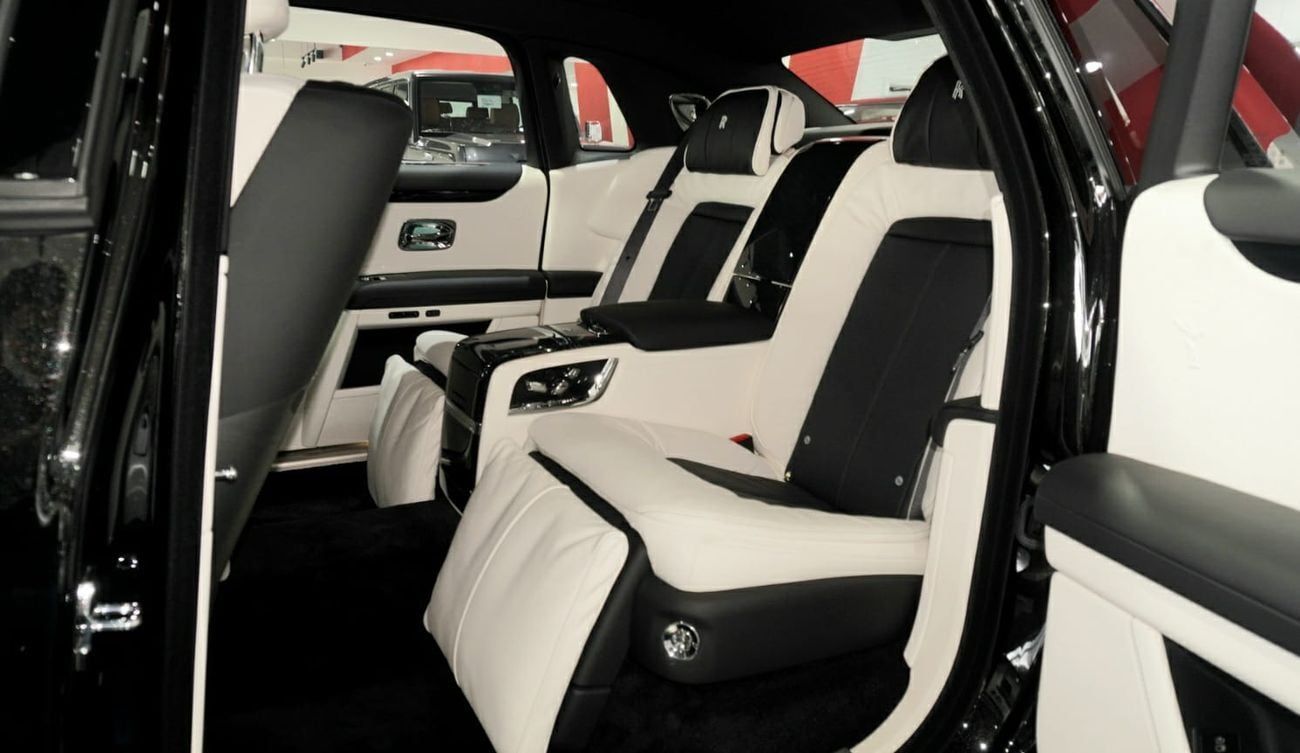 Rolls-Royce Ghost Rolls Royce Ghost 6.75T Extended Wheelbase Full Option | 0km | 2025