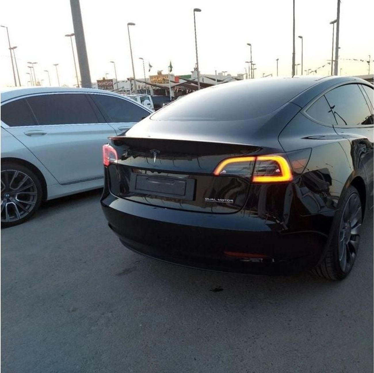 تسلا موديل 3 Firmens