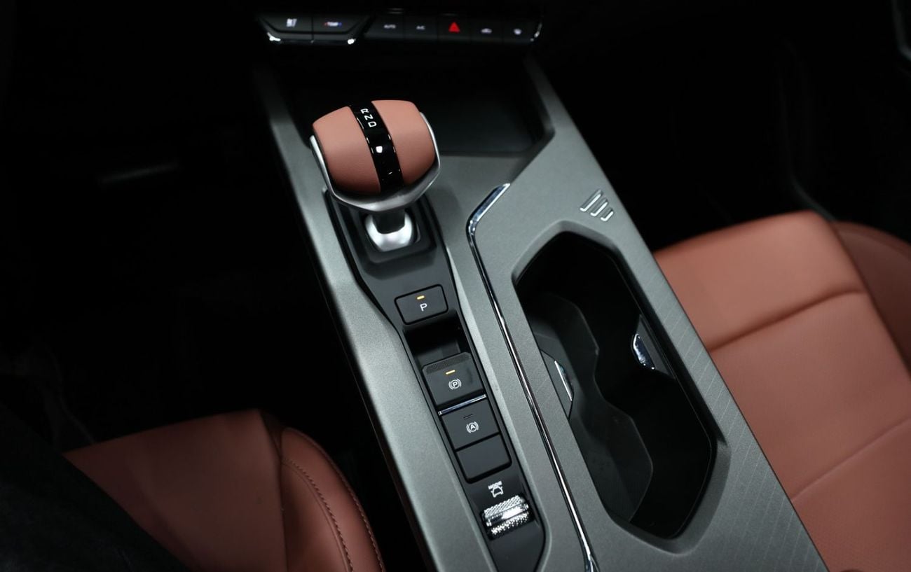 تشنجان x5 بلس Full option | X5 Plus | 1.5L | Brand new | 3 Years warranty | AED 1380 monthly with 0% Downpayment |