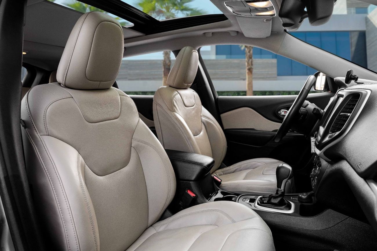 Jeep Cherokee Limited | 1,371 P.M  | 0% Downpayment | Amazing Condition!