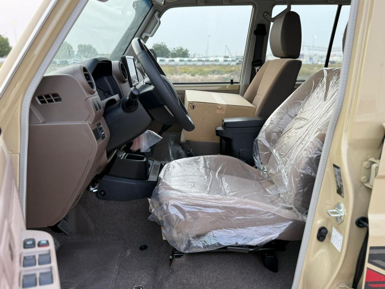 Toyota Land Cruiser 70 4.0L MID OPTION MANUAL WITH COOLING BOX