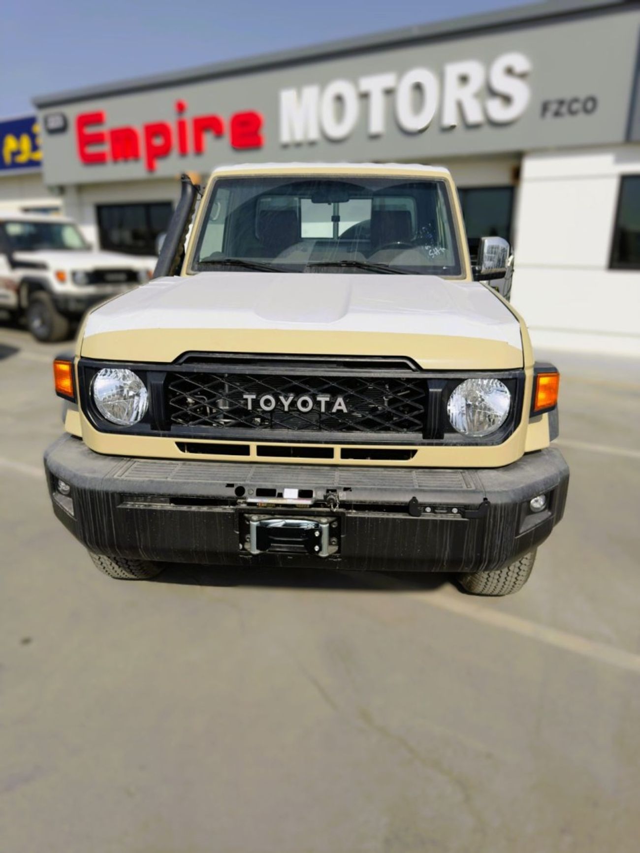 تويوتا لاند كروزر بيك آب 2024 Land Cruiser LC79 2.8L Diesel AT SC Full option
