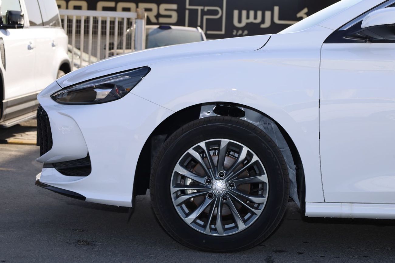 أم جي 5 MG5 1.5L LUXURY MODEL 2025