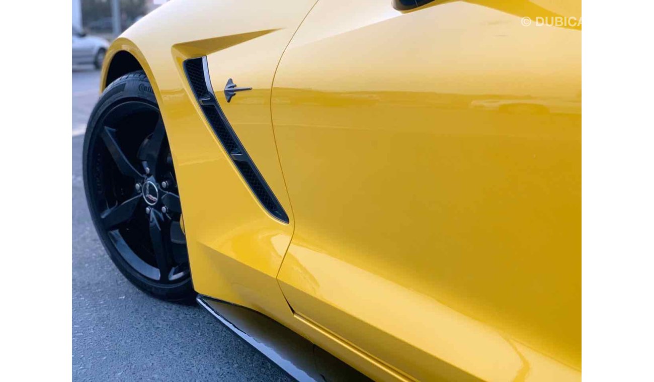 Chevrolet Corvette شيفروليه كورفتC7 موديل 2014 خليجي بدون حوادث