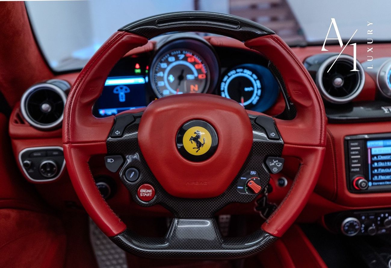 Ferrari California T Handling Speciale 3.9L 2016 Ferrari California T Handling Speciale, Excellent Condition, Full Servic
