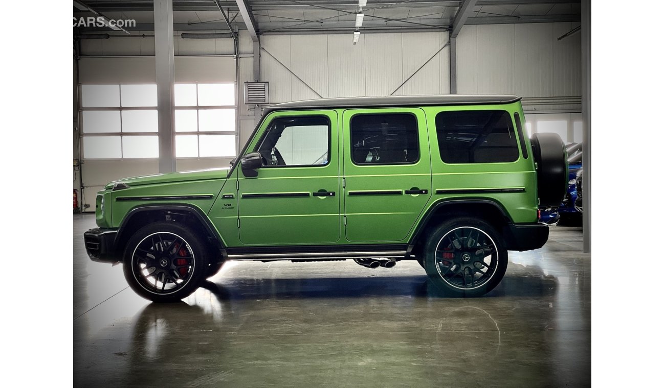 Mercedes-Benz G 63 AMG NIGHT PACKAGE 2