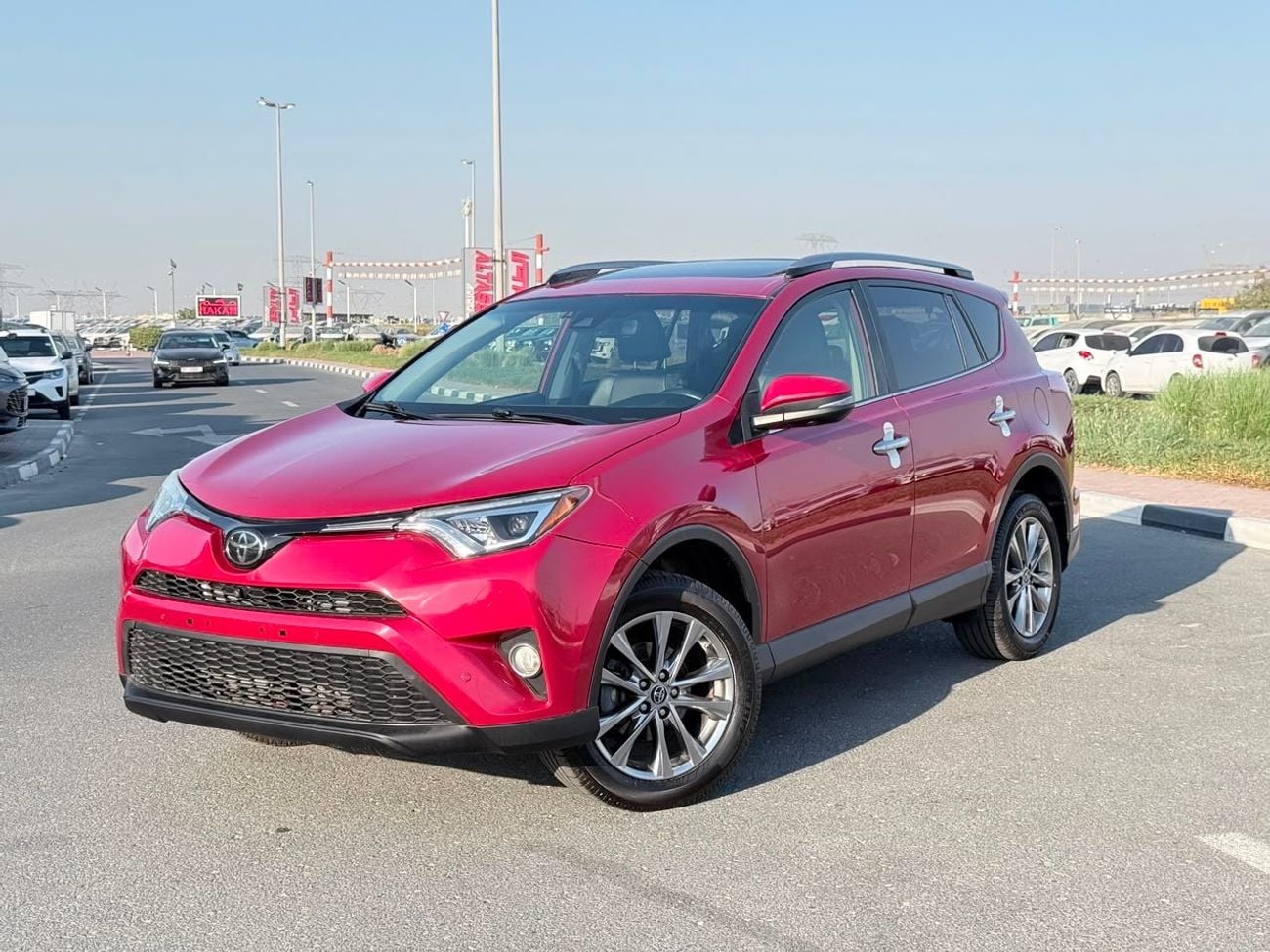 تويوتا راف ٤ Limited Sunroof/ leather seats, 360 camera