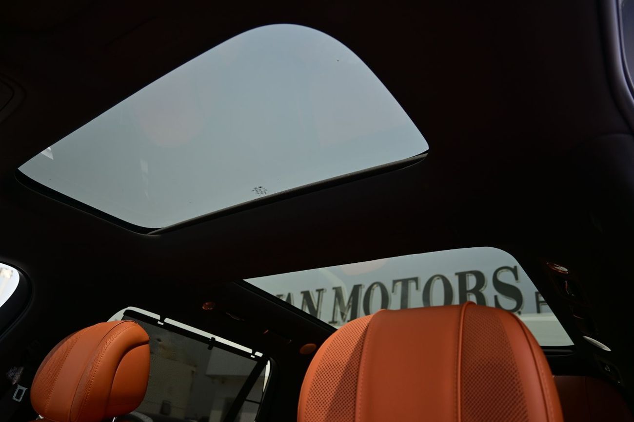 آيتو 9 AITO M9 1.5L Turbo, REEV, AWD 6 Seater, Model 2025