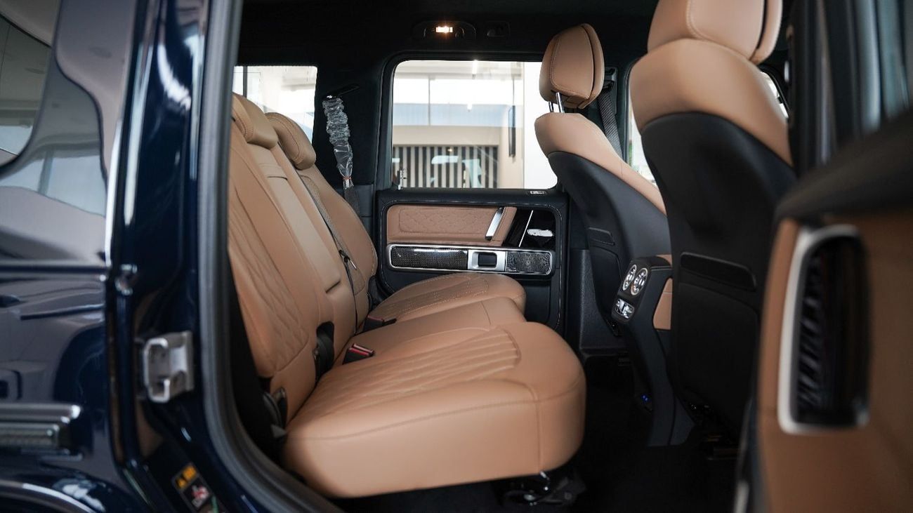 Mercedes-Benz G 63 AMG 4MATIC SUV GCC 2025 Fully Original Carbon Perfomance Package 5 Year Gargash Auto Warranty