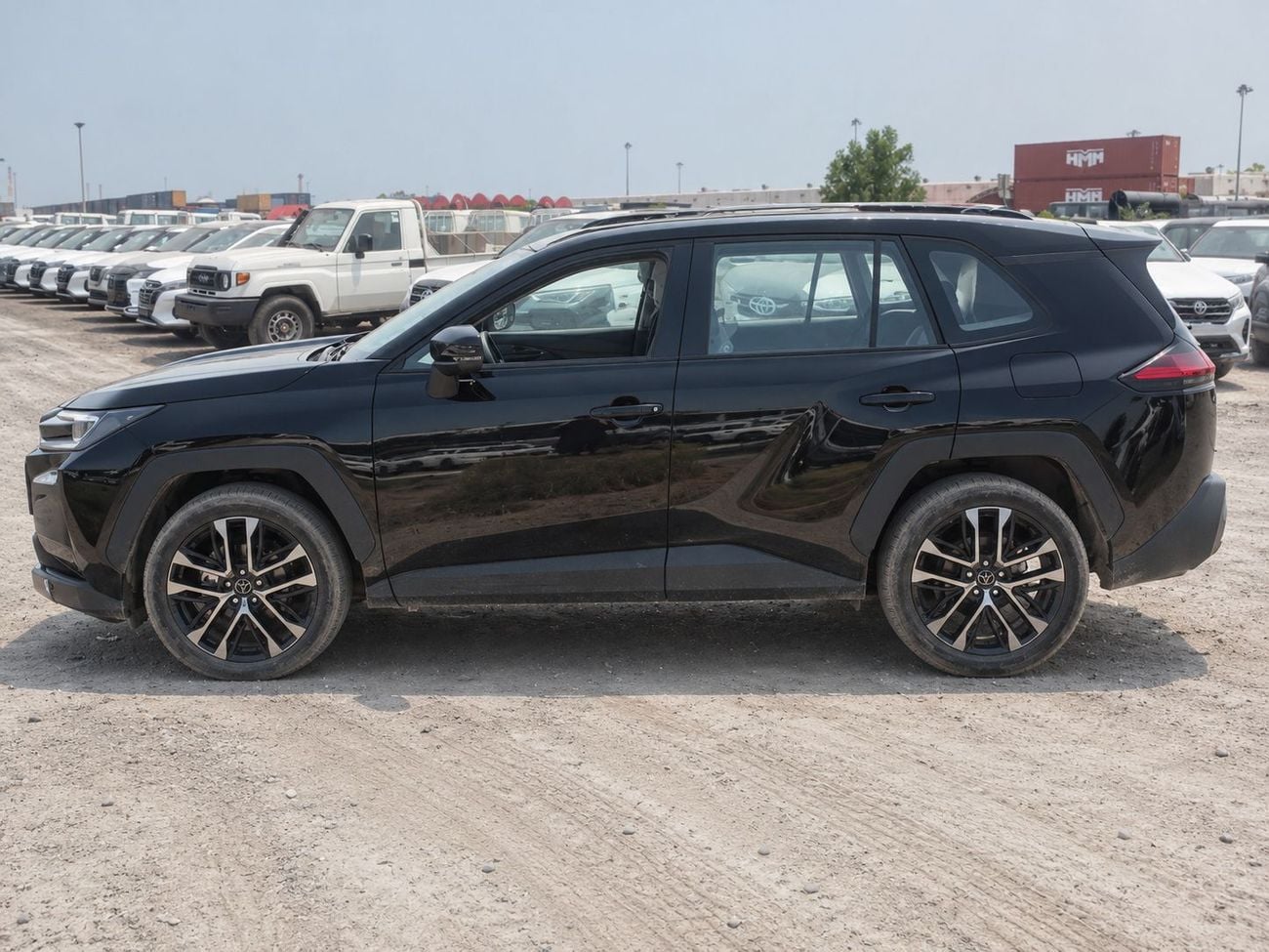 Toyota RAV4 Flagship ECTB - 3. Toyota Rav4 Flagship – Hybrid Auto – Black with Black