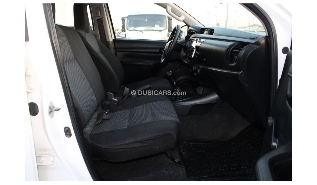 Toyota Hilux Toyota Hilux 2016 GCC in excellent condition, without accidents, very clean from inside and outside