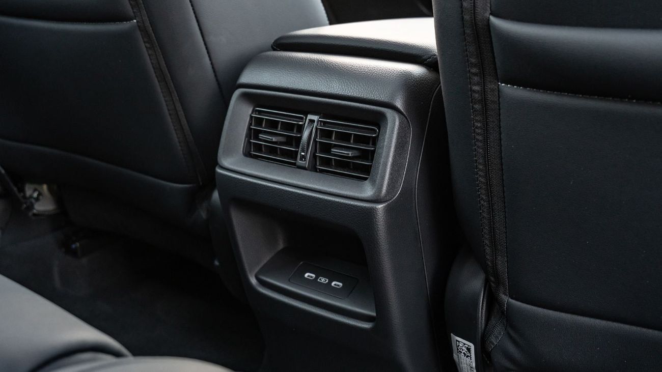 Honda CR-V 2026 | HONDA CRV GLOBAL 30-YEAR HONOR 240TURBO 2WD VITALITY 5 SEATS[ EXPORT ONLY ]